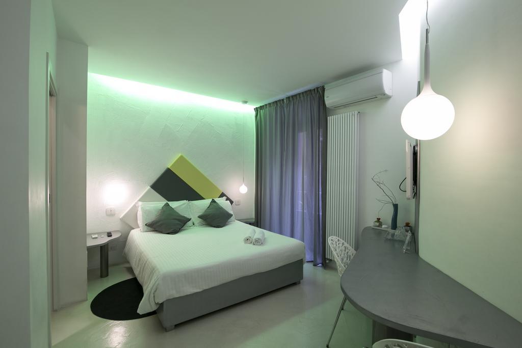 Design&Art Pie' Hotel Rome Exterior photo